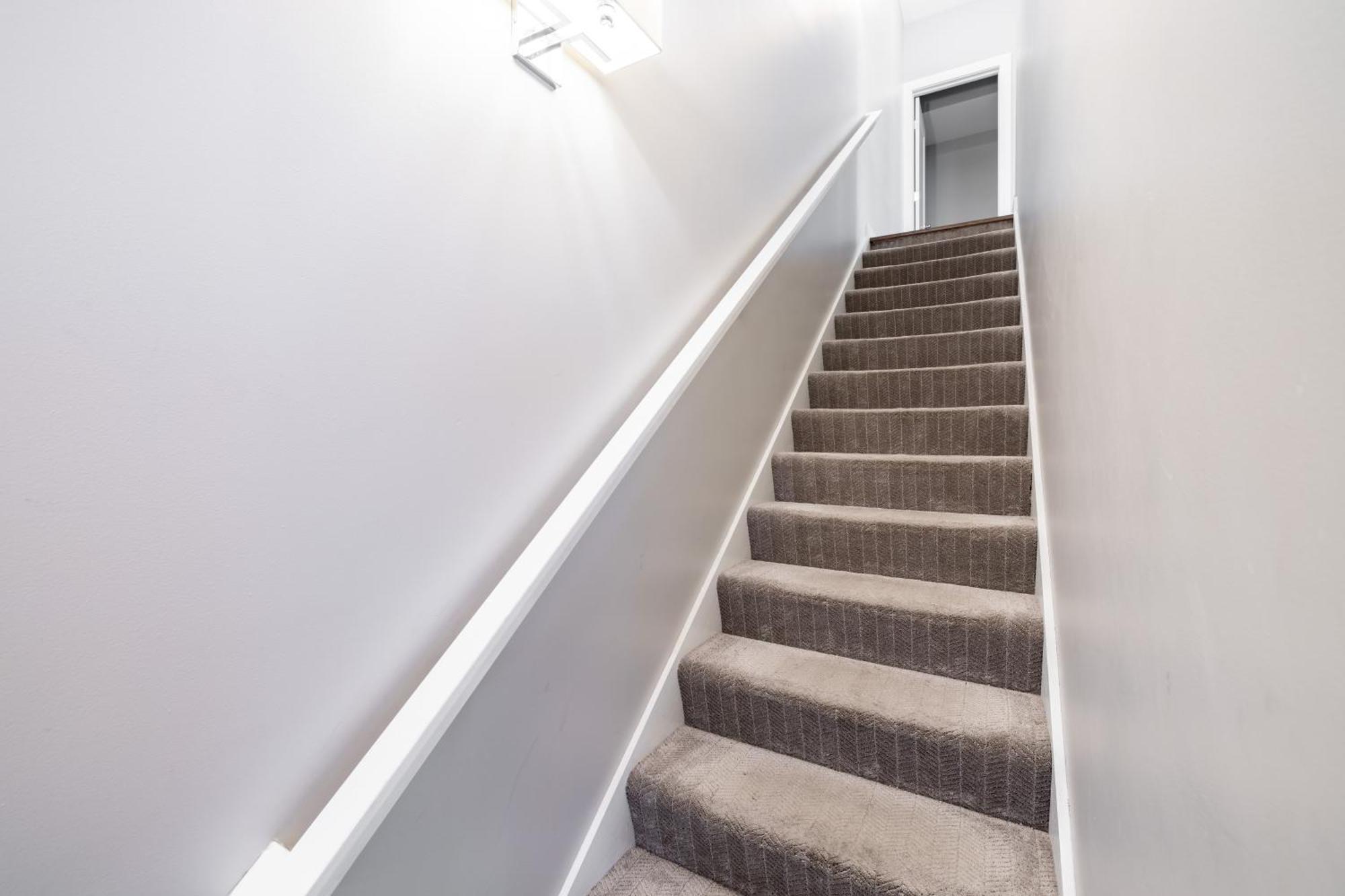 Luxury Downtown Townhome Unit 14 Cleveland Bagian luar foto